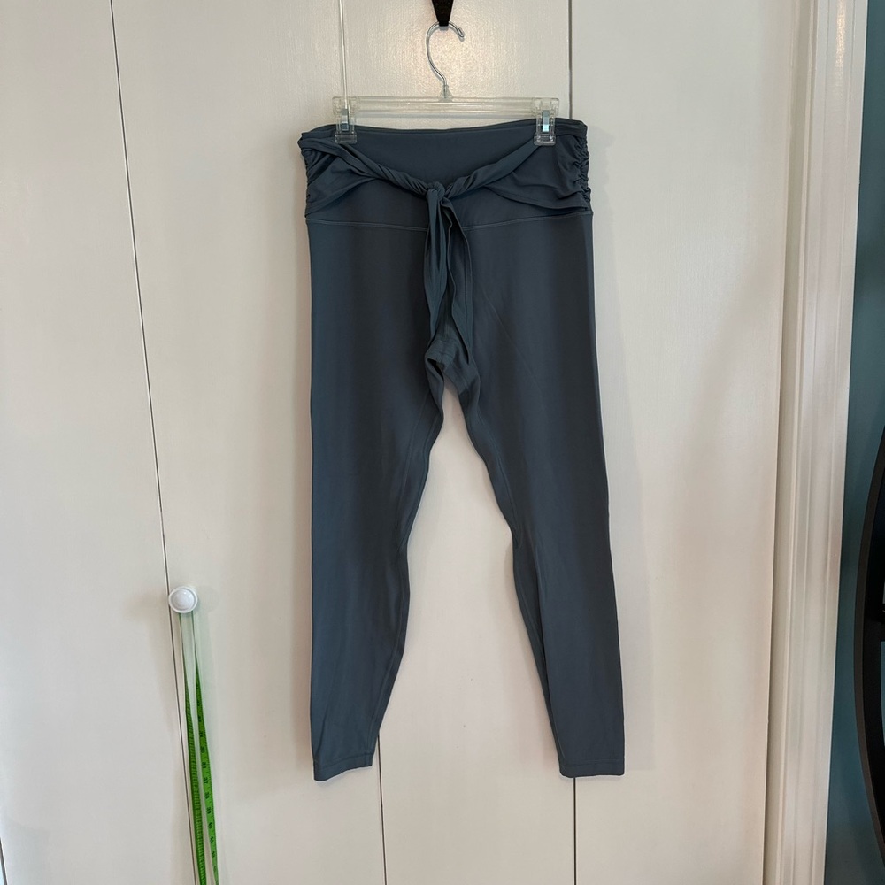 lululemon align Wrap Waist Pant 28” - Picture 3 of 8